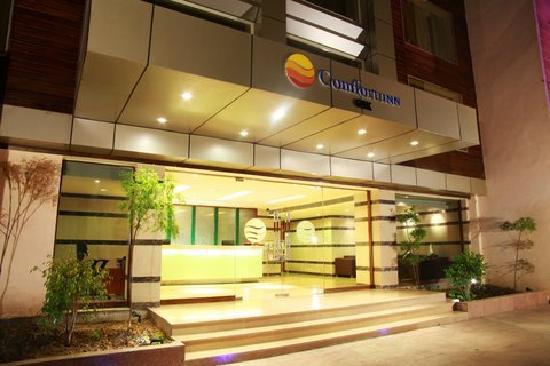Comfort Inn Gsk アムリトサル エクステリア 写真